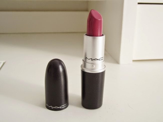 Batom Amplified Crème Lipstick Rouge À Lèvres – MAC – D.Malta Store